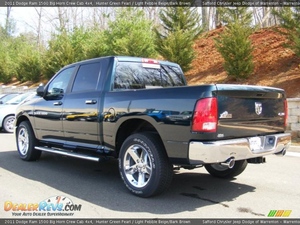 2011 Dodge Ram 1500 Big Horn Crew Cab 4x4 Hunter Green Pearl / Light Pebble Beige/Bark Brown Photo #4