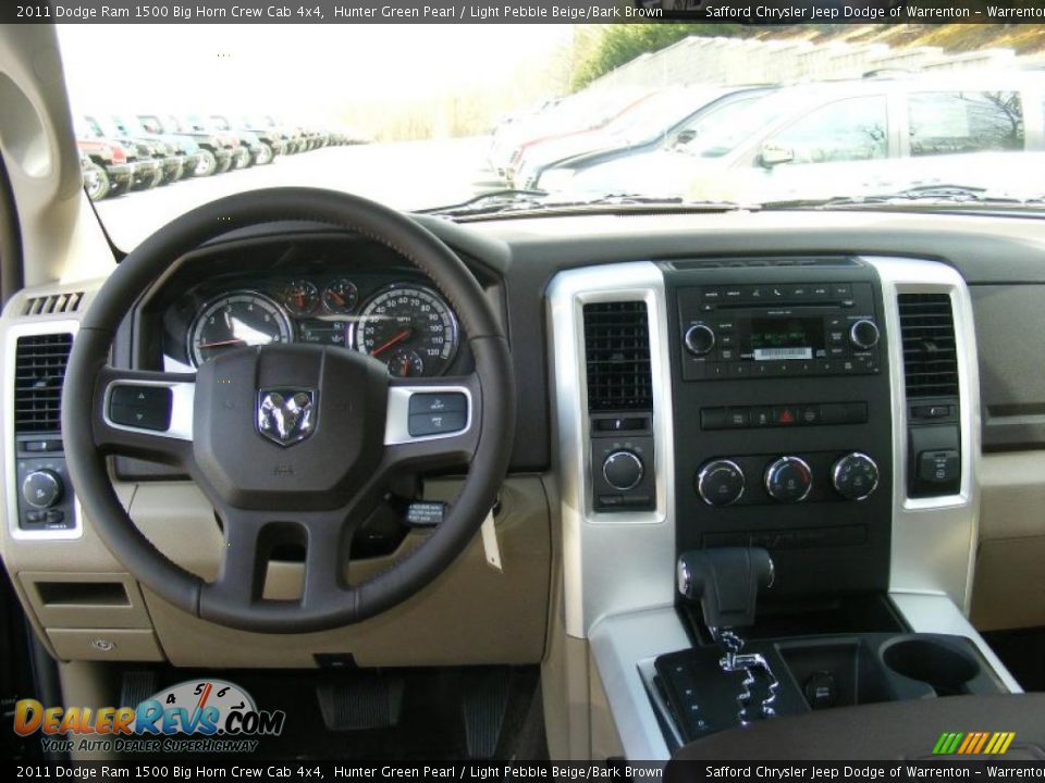 2011 Dodge Ram 1500 Big Horn Crew Cab 4x4 Hunter Green Pearl / Light Pebble Beige/Bark Brown Photo #8
