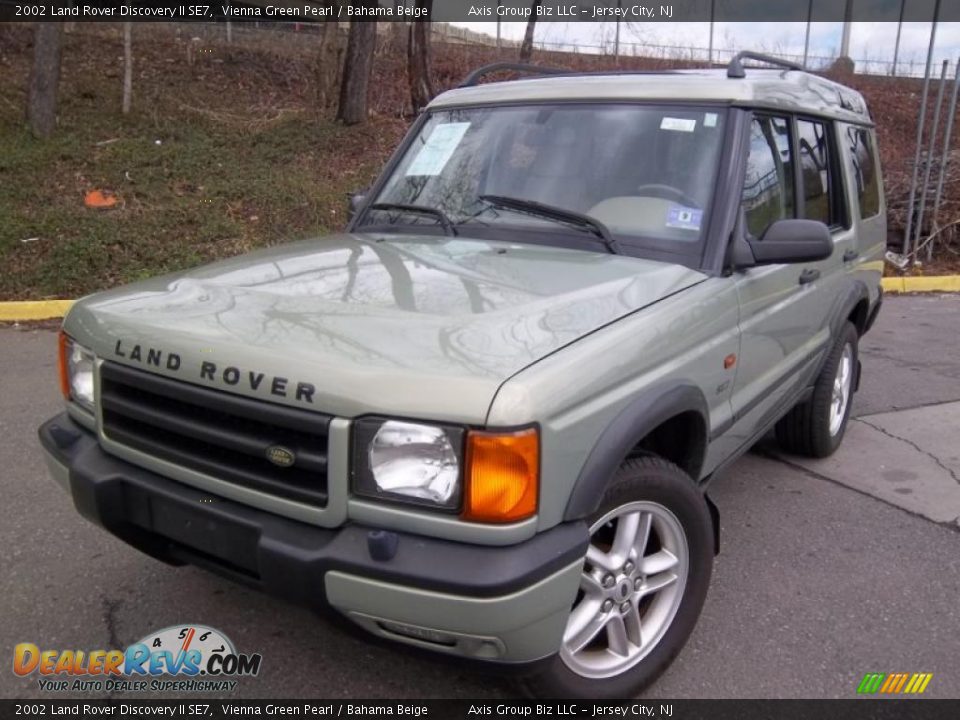 2002 Land Rover Discovery II SE7 Vienna Green Pearl / Bahama Beige Photo #1