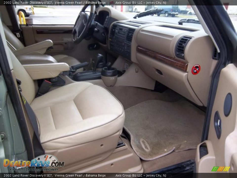 Bahama Beige Interior - 2002 Land Rover Discovery II SE7 Photo #18