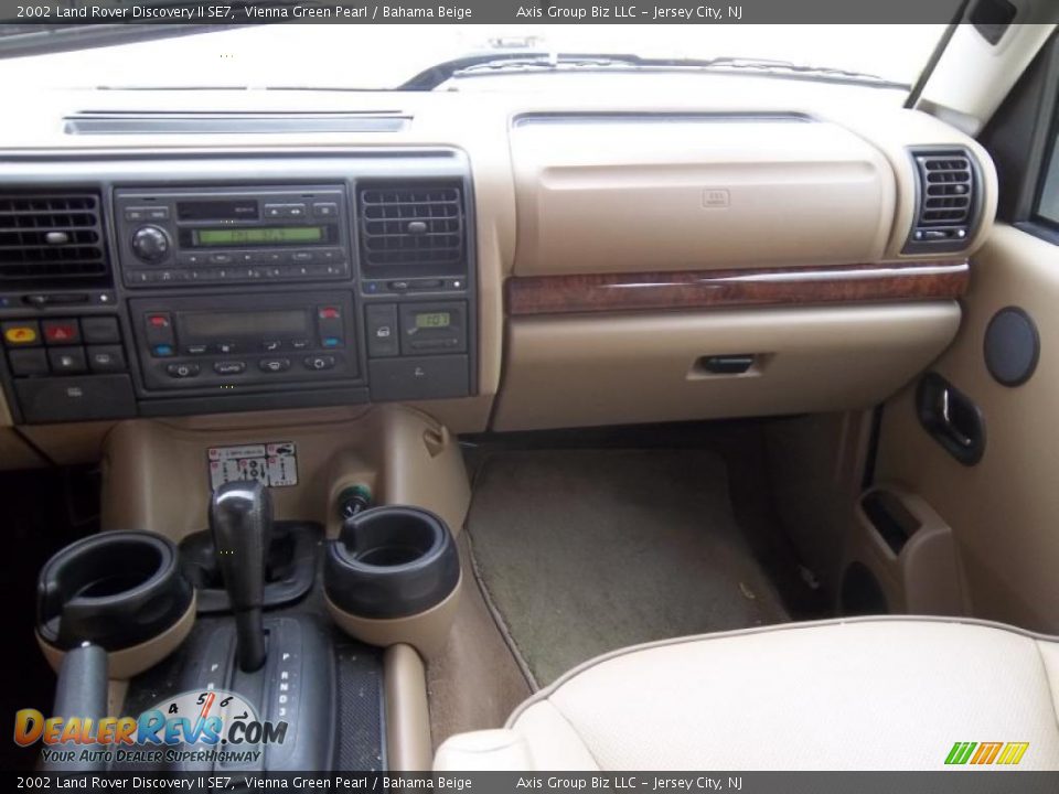 2002 Land Rover Discovery II SE7 Vienna Green Pearl / Bahama Beige Photo #20