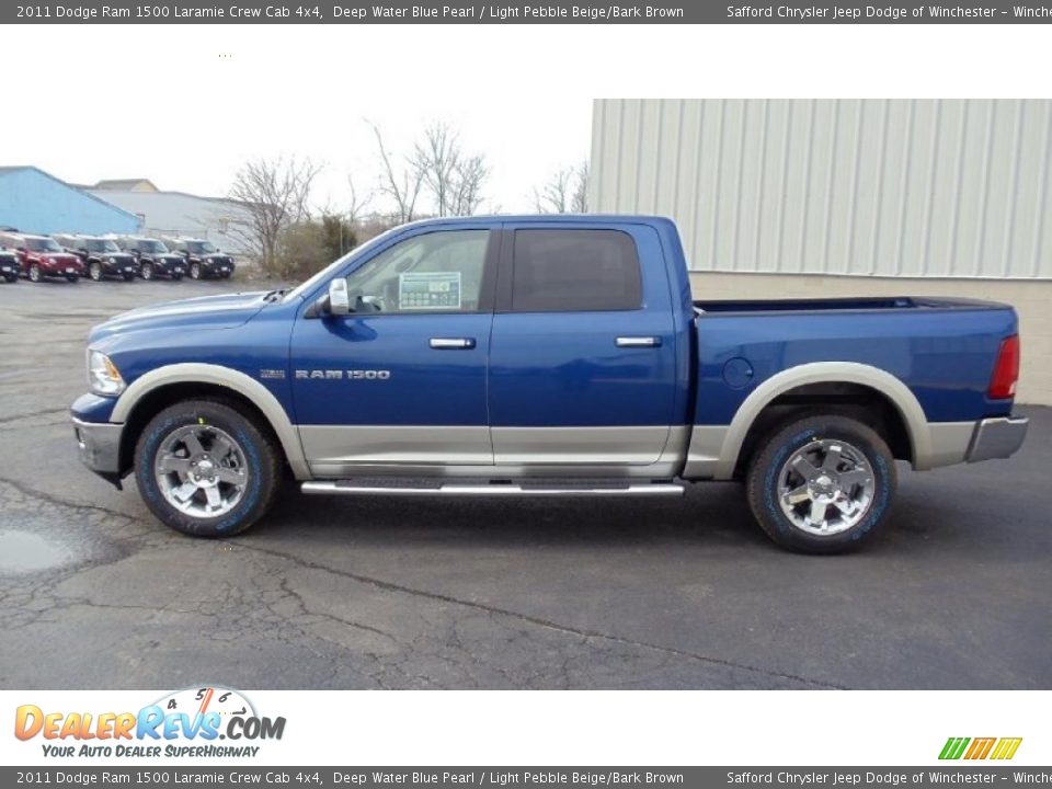 2011 Dodge Ram 1500 Laramie Crew Cab 4x4 Deep Water Blue Pearl / Light Pebble Beige/Bark Brown Photo #8