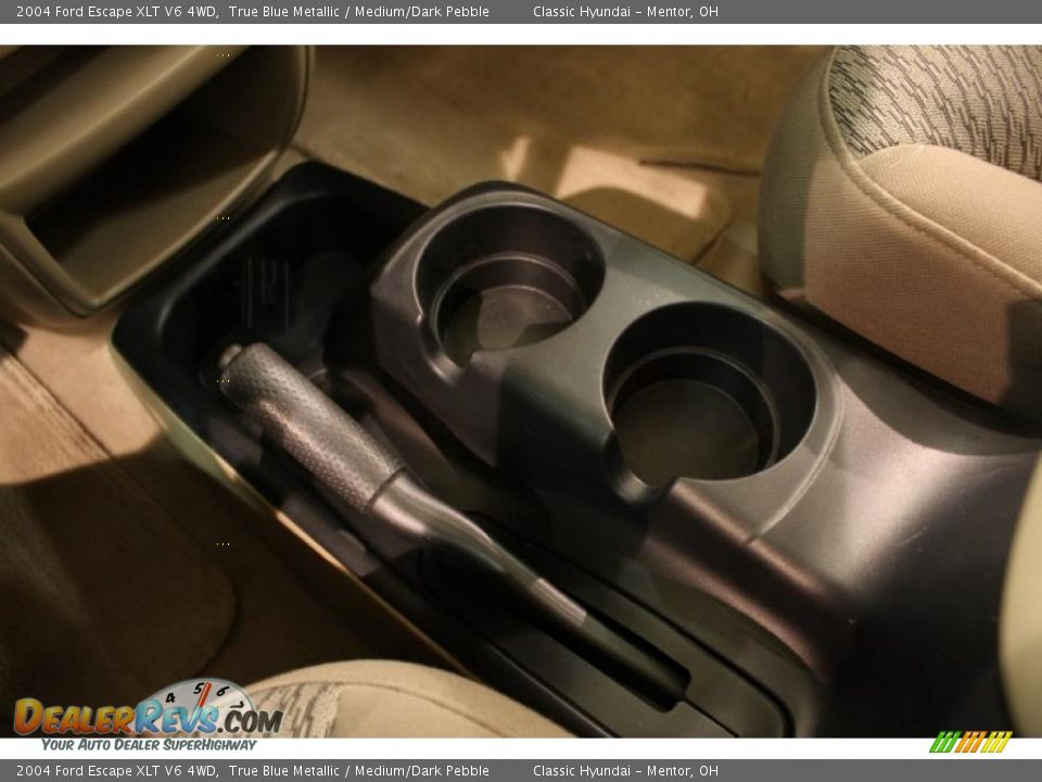 2004 Ford Escape XLT V6 4WD True Blue Metallic / Medium/Dark Pebble Photo #12