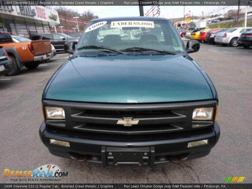 1996 Chevrolet S10 LS Regular Cab Emerald Green Metallic / Graphite Photo #8