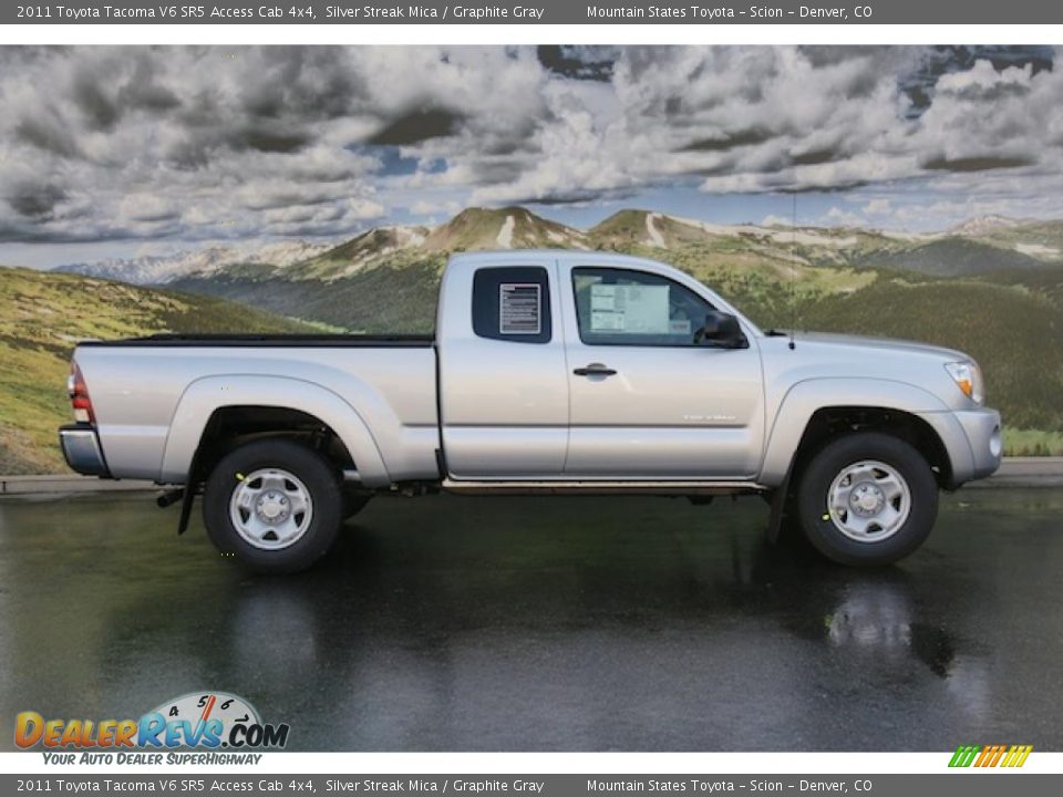 2011 Toyota Tacoma V6 SR5 Access Cab 4x4 Silver Streak Mica / Graphite Gray Photo #2