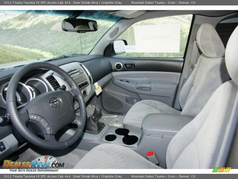 2011 Toyota Tacoma V6 SR5 Access Cab 4x4 Silver Streak Mica / Graphite Gray Photo #4