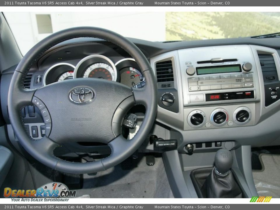 2011 Toyota Tacoma V6 SR5 Access Cab 4x4 Silver Streak Mica / Graphite Gray Photo #8