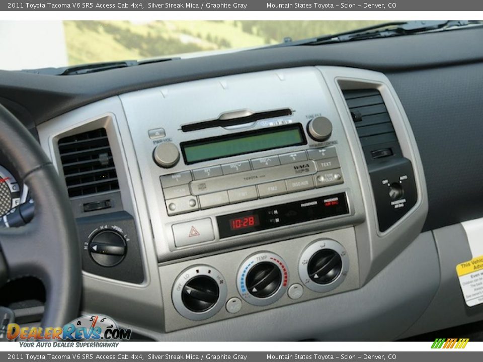 2011 Toyota Tacoma V6 SR5 Access Cab 4x4 Silver Streak Mica / Graphite Gray Photo #9