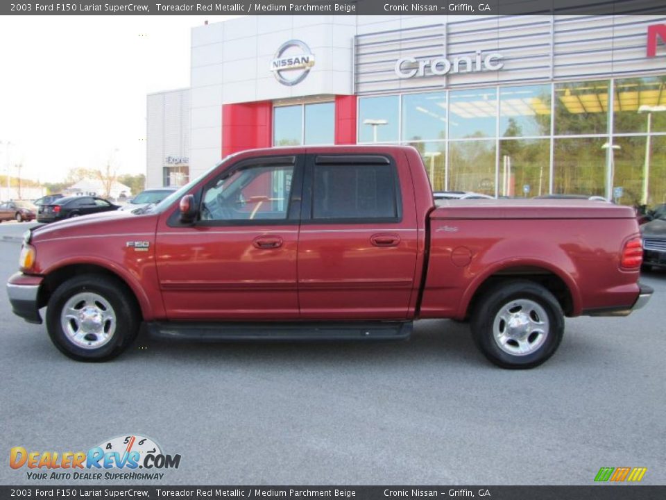 2003 Ford F150 Lariat SuperCrew Toreador Red Metallic / Medium Parchment Beige Photo #2