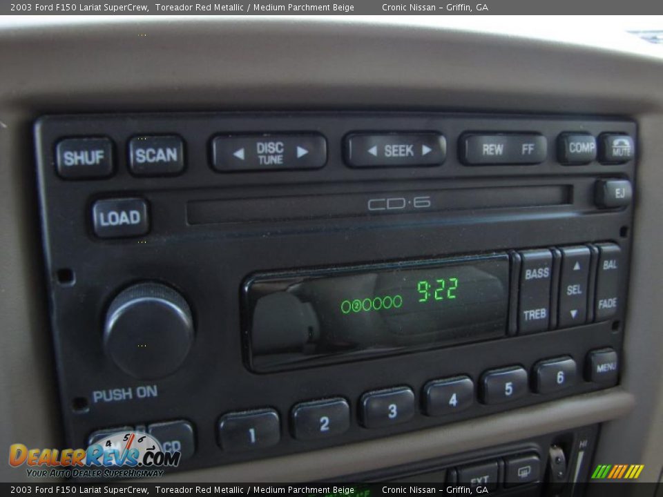 Controls of 2003 Ford F150 Lariat SuperCrew Photo #19