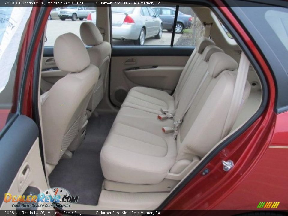 Beige Interior - 2008 Kia Rondo LX V6 Photo #22