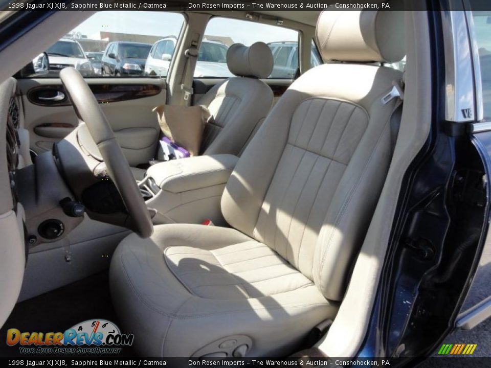 Oatmeal Interior - 1998 Jaguar XJ XJ8 Photo #17