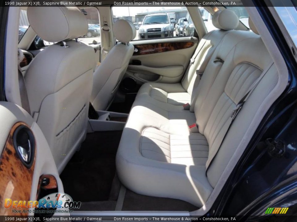 Oatmeal Interior - 1998 Jaguar XJ XJ8 Photo #25