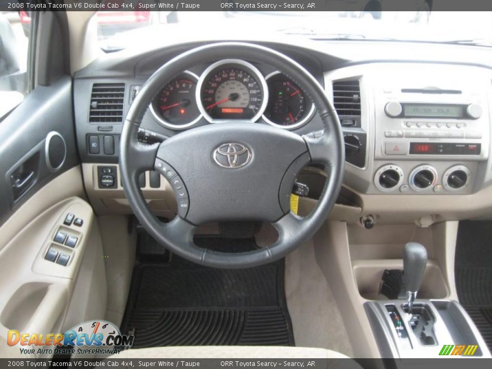 2008 Toyota Tacoma V6 Double Cab 4x4 Super White / Taupe Photo #9