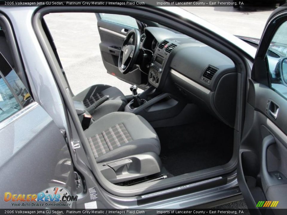 Interlagos Plaid Cloth Interior - 2006 Volkswagen Jetta GLI Sedan Photo #12