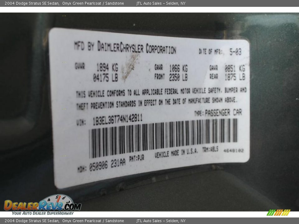 2004 Dodge Stratus SE Sedan Onyx Green Pearlcoat / Sandstone Photo #18
