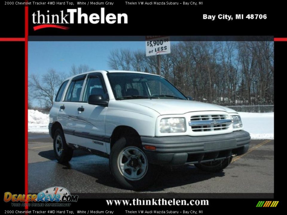 2000 Chevrolet Tracker 4WD Hard Top White / Medium Gray Photo #1