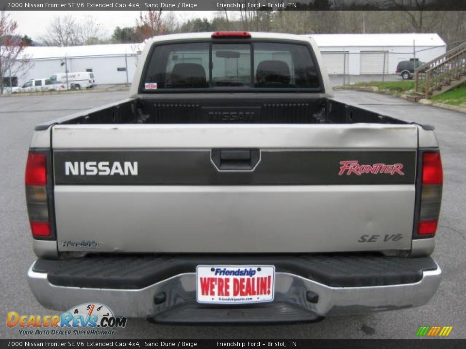 2000 Nissan Frontier SE V6 Extended Cab 4x4 Sand Dune / Beige Photo #7