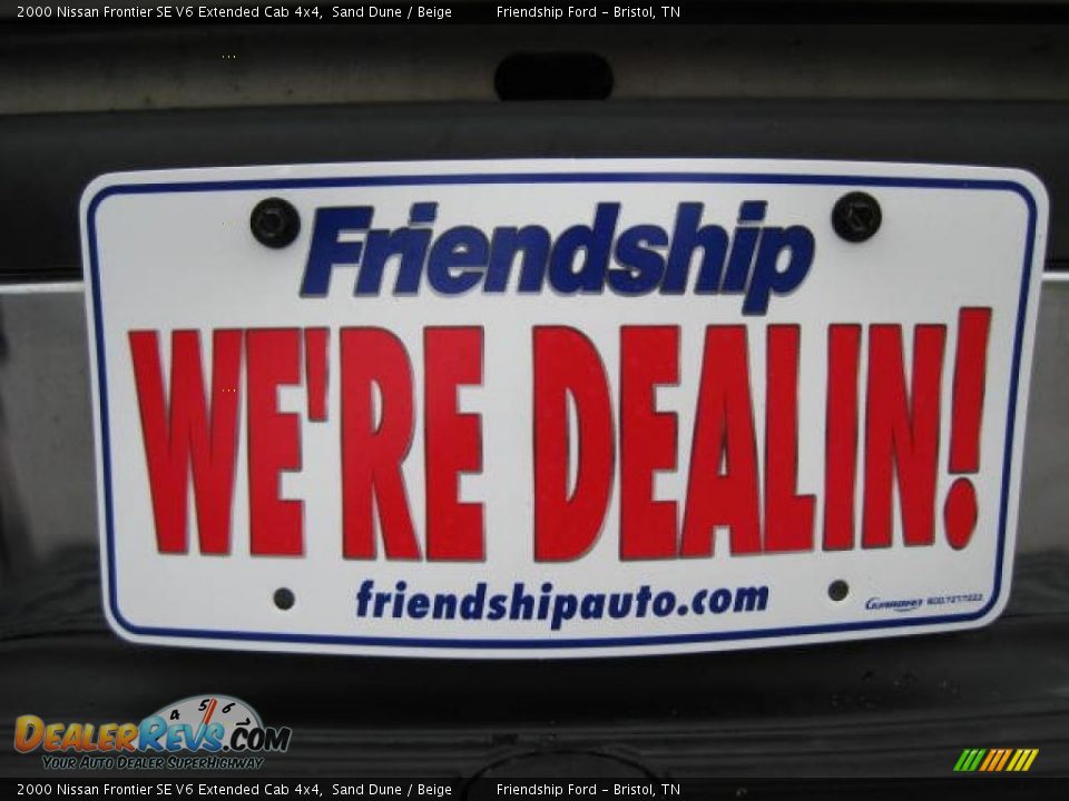 2000 Nissan Frontier SE V6 Extended Cab 4x4 Sand Dune / Beige Photo #13