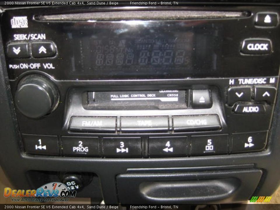 2000 Nissan Frontier SE V6 Extended Cab 4x4 Sand Dune / Beige Photo #26