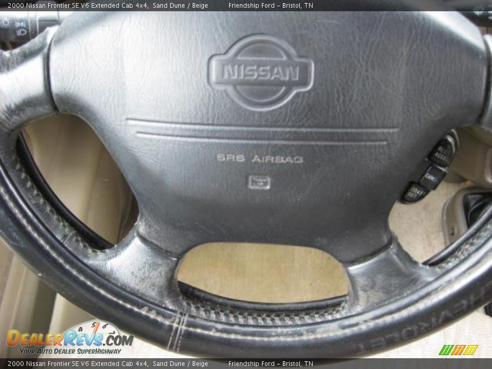 2000 Nissan Frontier SE V6 Extended Cab 4x4 Sand Dune / Beige Photo #29