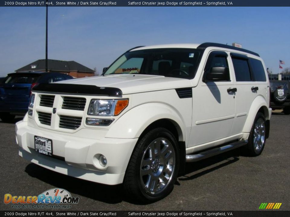 2009 Dodge Nitro R/T 4x4 Stone White / Dark Slate Gray/Red Photo #1