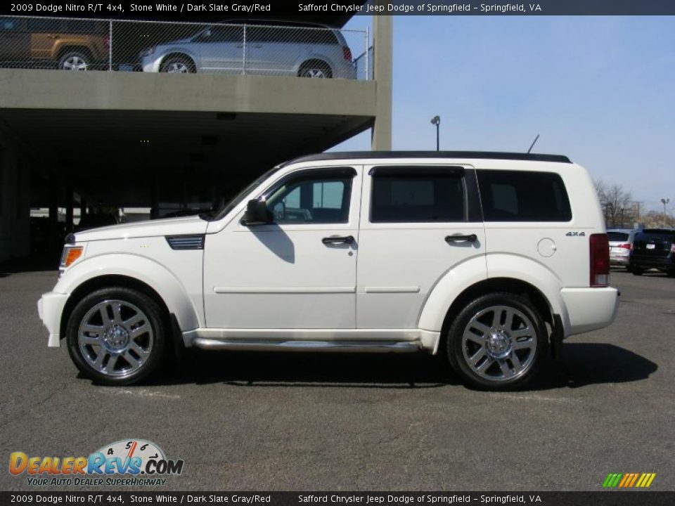 Stone White 2009 Dodge Nitro R/T 4x4 Photo #8