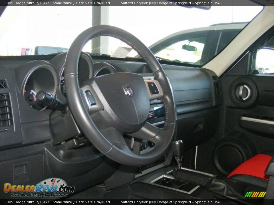 2009 Dodge Nitro R/T 4x4 Stone White / Dark Slate Gray/Red Photo #20