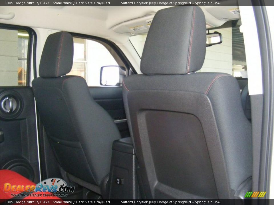 2009 Dodge Nitro R/T 4x4 Stone White / Dark Slate Gray/Red Photo #31