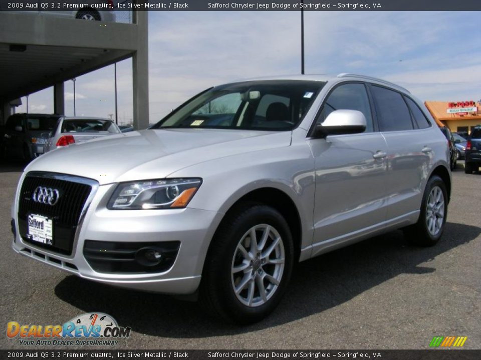 2009 Audi Q5 3.2 Premium quattro Ice Silver Metallic / Black Photo #1