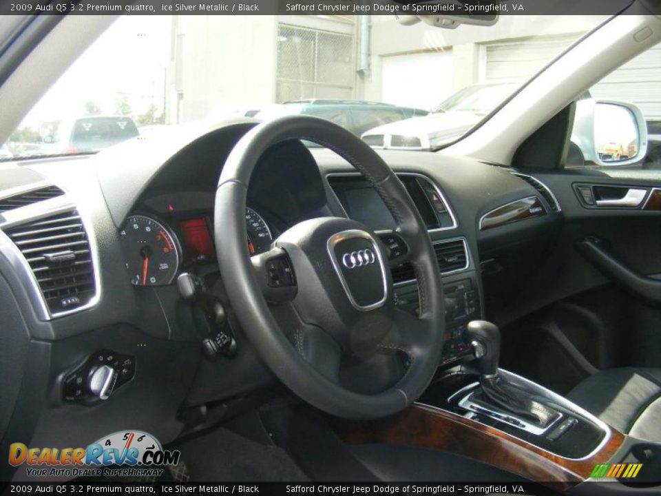 2009 Audi Q5 3.2 Premium quattro Steering Wheel Photo #20