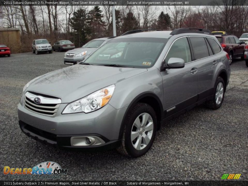 Front 3/4 View of 2011 Subaru Outback 2.5i Premium Wagon Photo #7