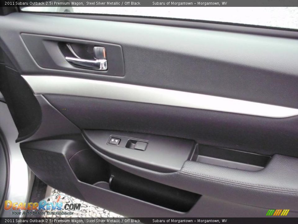 2011 Subaru Outback 2.5i Premium Wagon Steel Silver Metallic / Off Black Photo #17