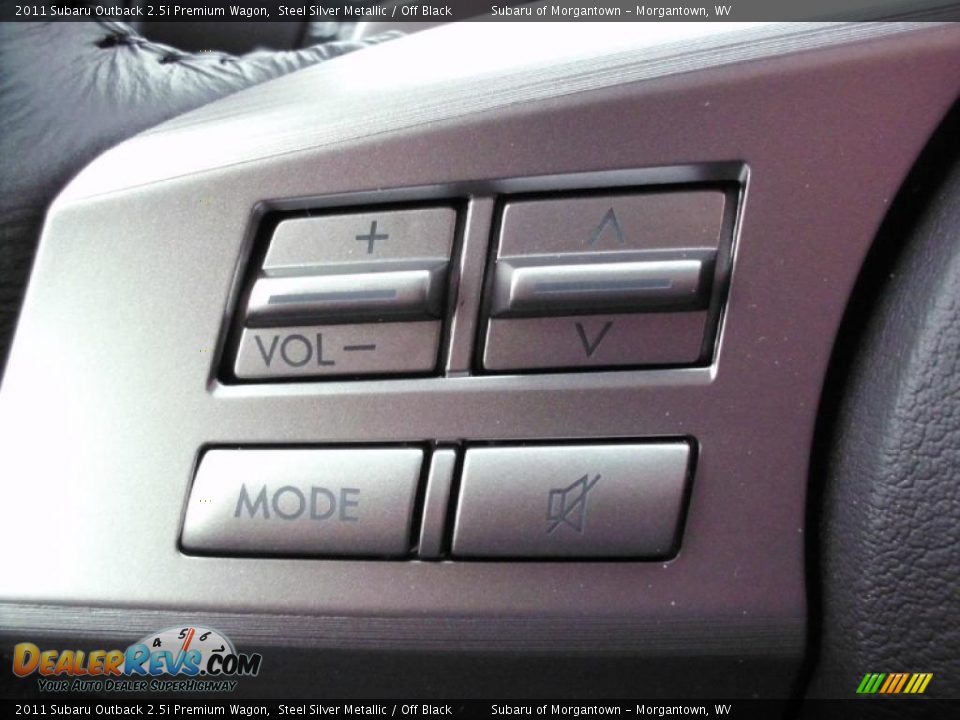 Controls of 2011 Subaru Outback 2.5i Premium Wagon Photo #18