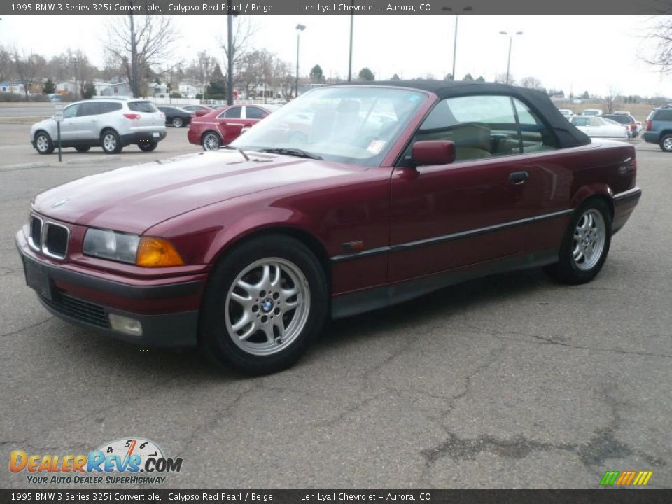 Front 3/4 View of 1995 BMW 3 Series 325i Convertible Photo #2