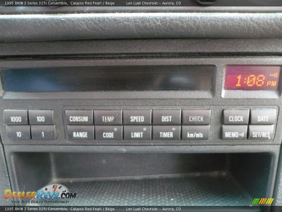 Controls of 1995 BMW 3 Series 325i Convertible Photo #18