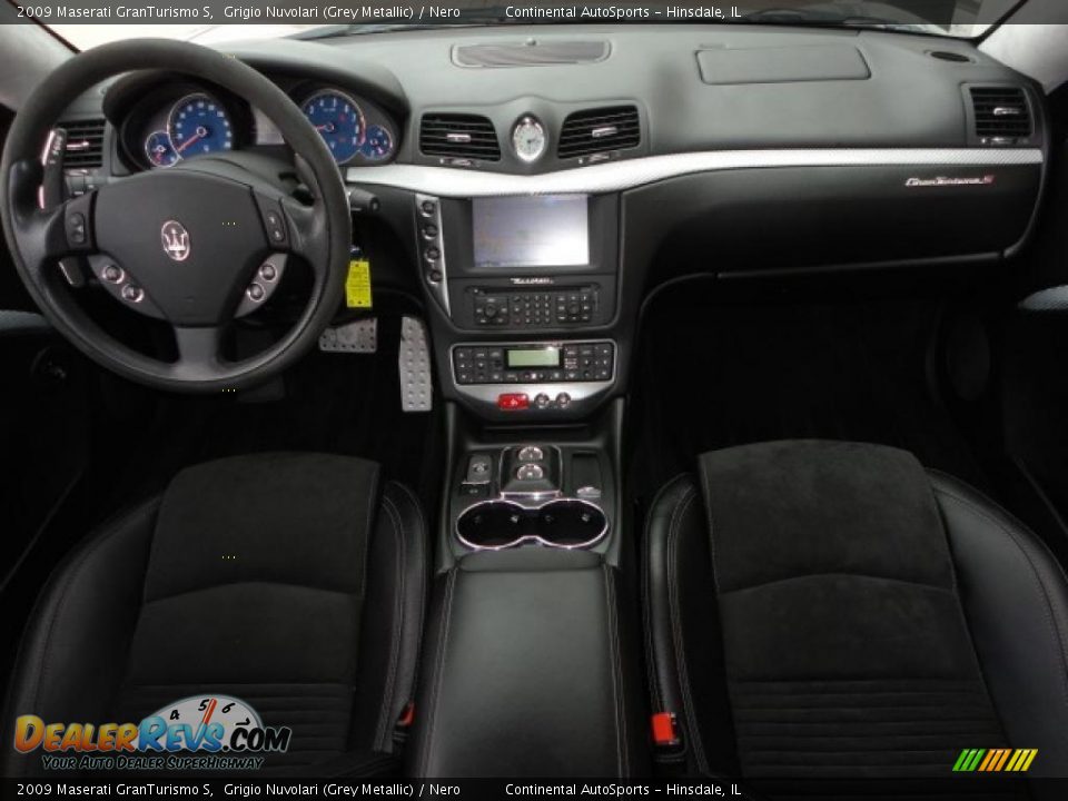 Dashboard of 2009 Maserati GranTurismo S Photo #18