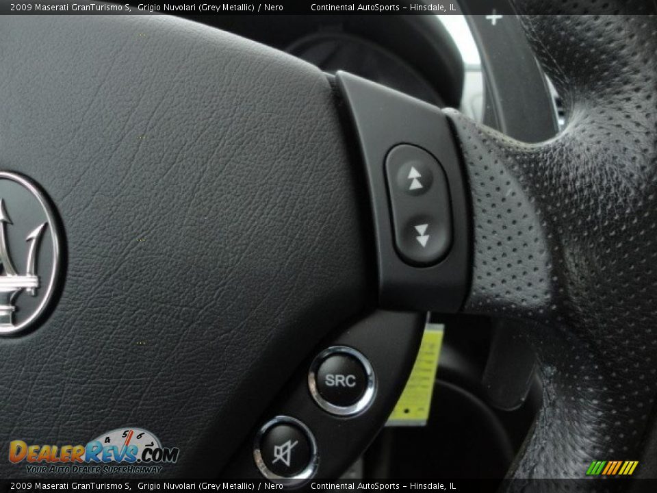 Controls of 2009 Maserati GranTurismo S Photo #24