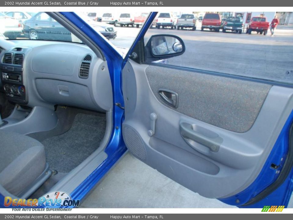 2002 Hyundai Accent GL Sedan Coastal Blue / Gray Photo #13