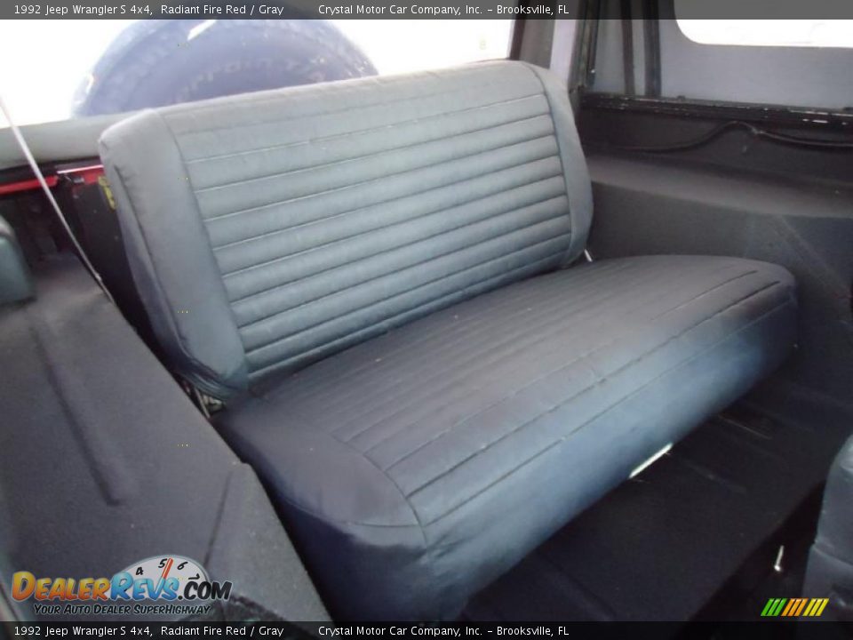 1992 Jeep Wrangler S 4x4 Radiant Fire Red / Gray Photo #11