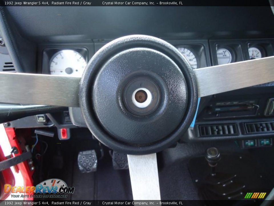 1992 Jeep Wrangler S 4x4 Radiant Fire Red / Gray Photo #30