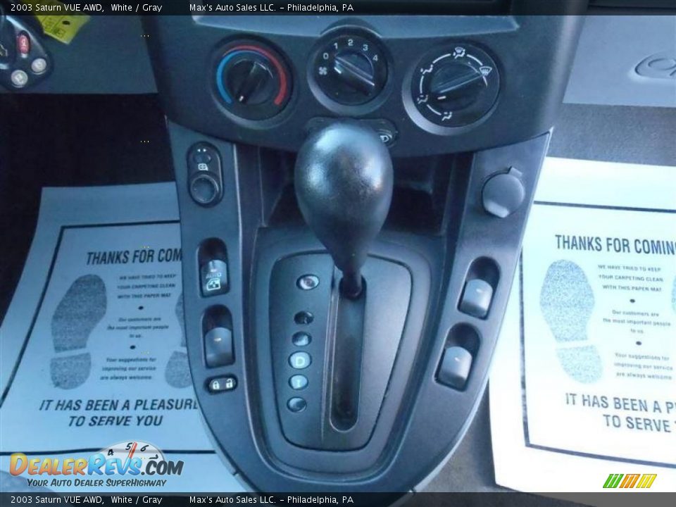2003 Saturn VUE AWD Shifter Photo #33