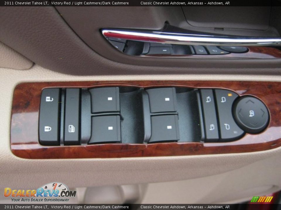 Controls of 2011 Chevrolet Tahoe LT Photo #19