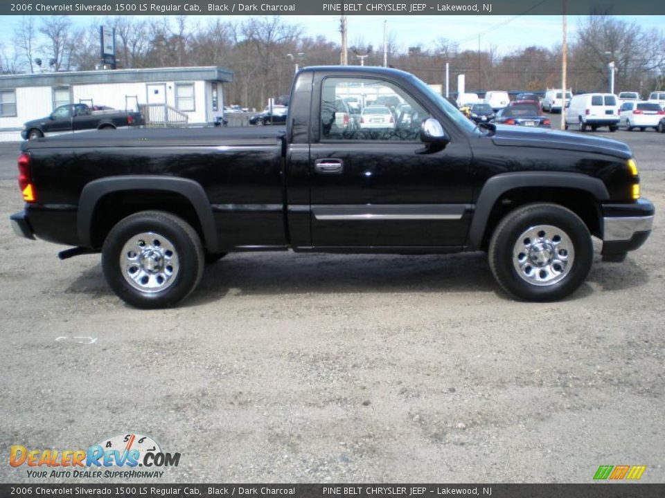 Black 2006 Chevrolet Silverado 1500 LS Regular Cab Photo #4