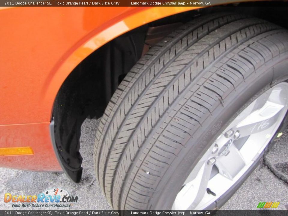 2011 Dodge Challenger SE Toxic Orange Pearl / Dark Slate Gray Photo #11