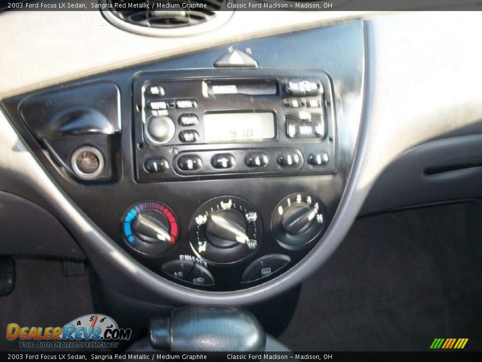 2003 Ford Focus LX Sedan Sangria Red Metallic / Medium Graphite Photo #9