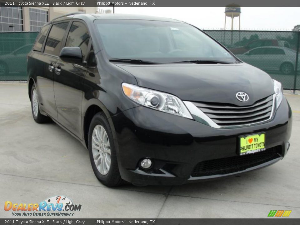 2011 Toyota Sienna XLE Black / Light Gray Photo #1