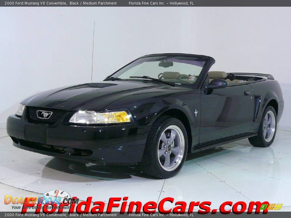 2000 Ford Mustang V6 Convertible Black / Medium Parchment Photo #1