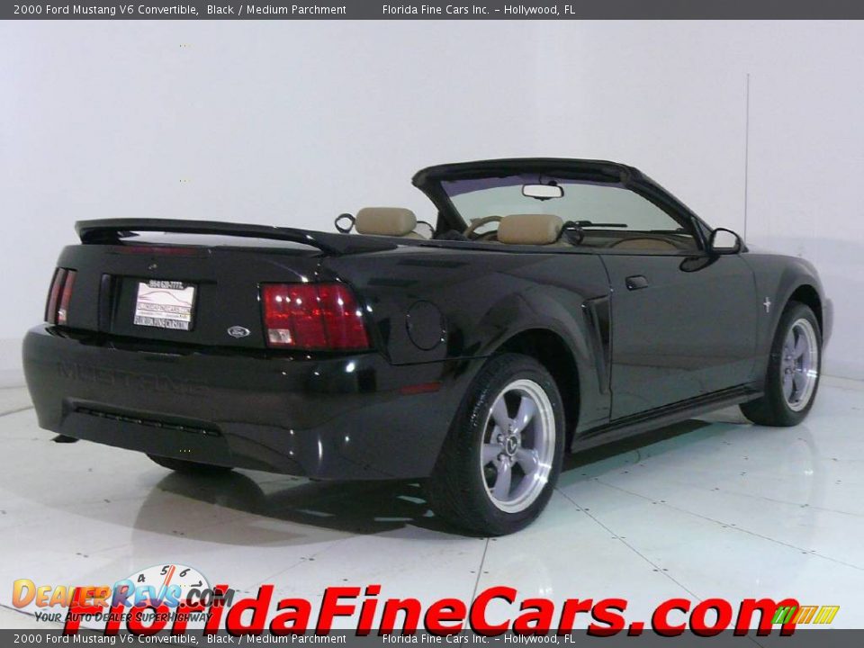 2000 Ford Mustang V6 Convertible Black / Medium Parchment Photo #2