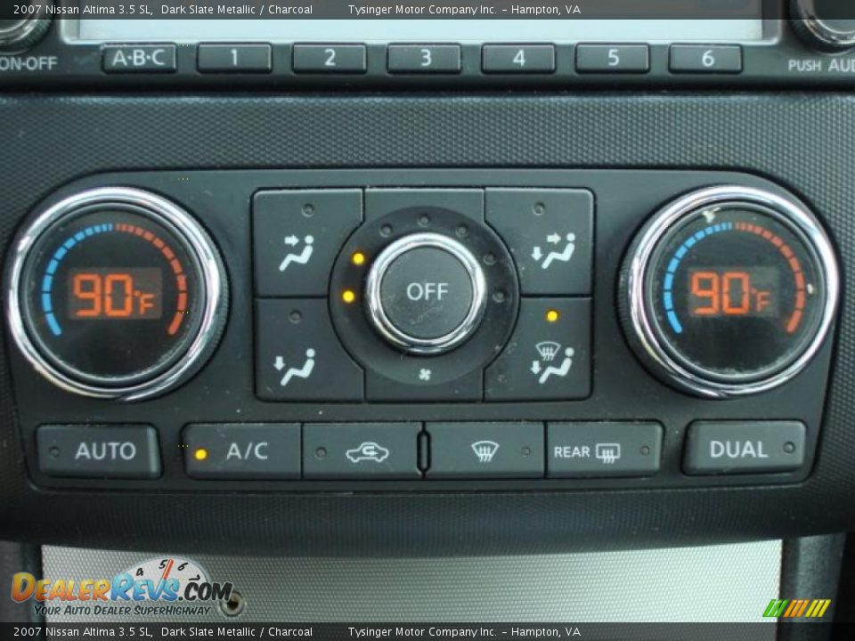 Controls of 2007 Nissan Altima 3.5 SL Photo #14